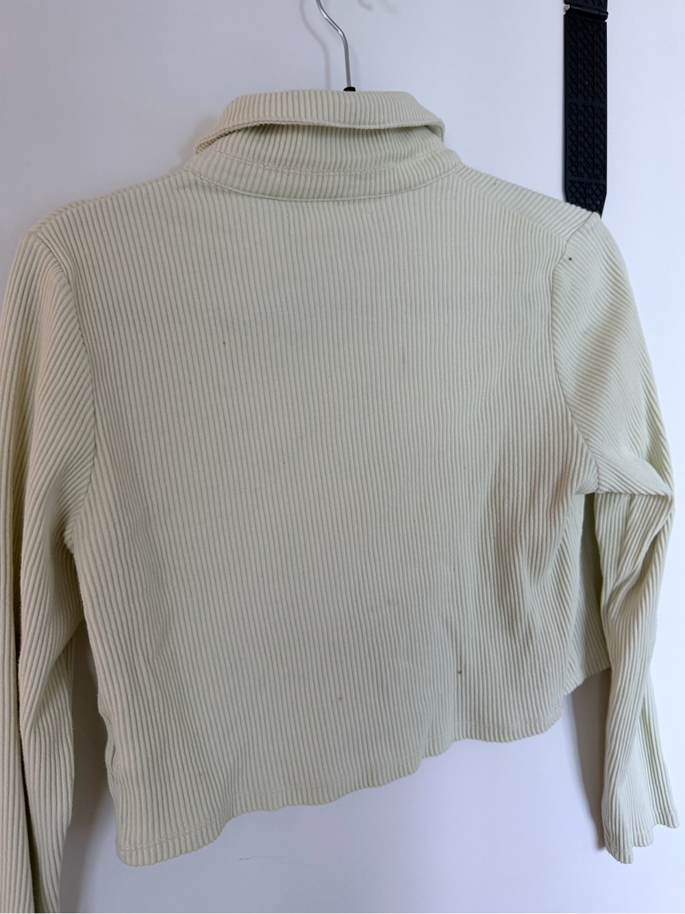 Oak + Fort Ribbed Button-Front Collared Cardigan in Light green - Picture 4 of 4